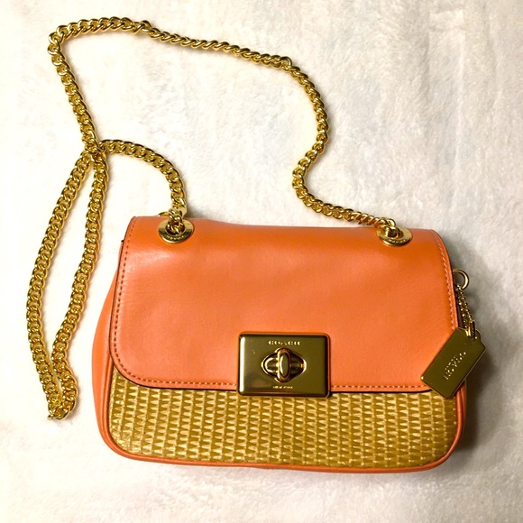 New coach purse - Picture 1 of 4